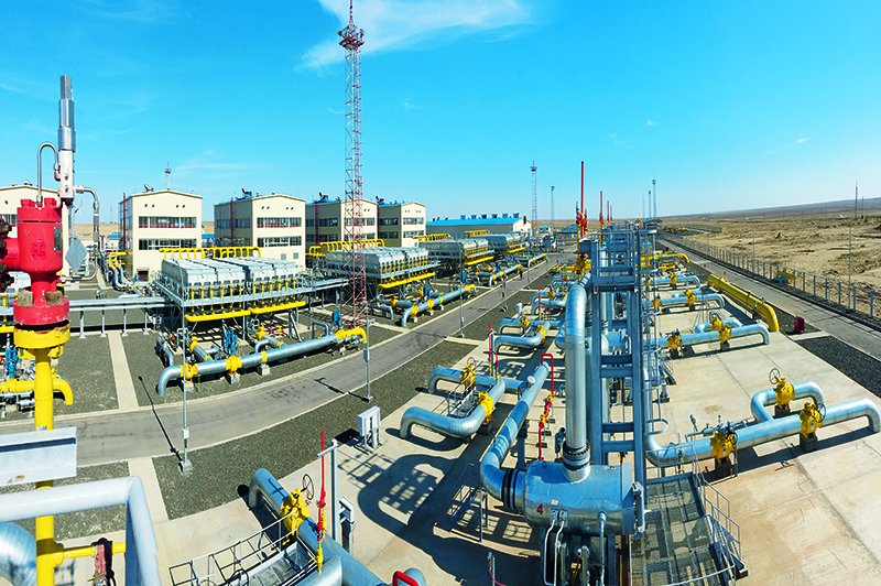 中油国际管道公司所属哈国南线管道巴佐伊压气站.jpg